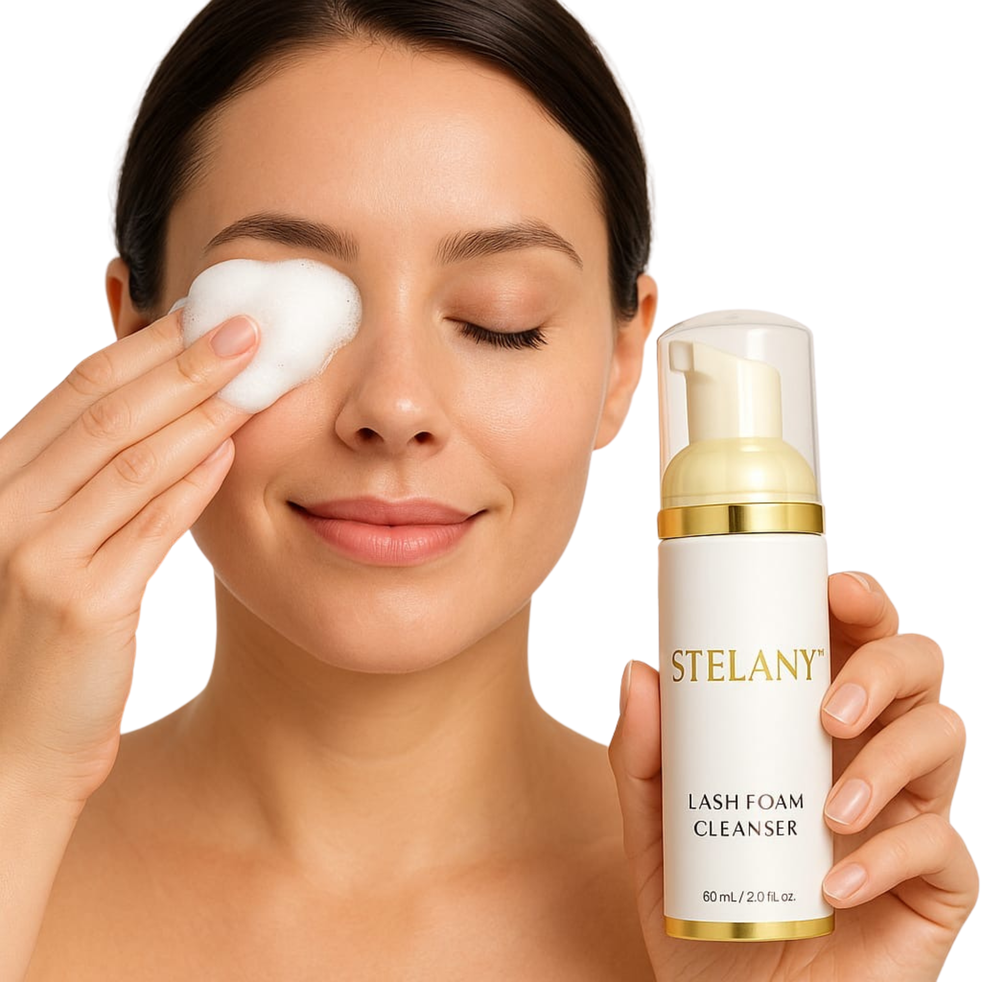 “Gentle oil-free lash cleanser formula – Safe for sensitive eyes”
